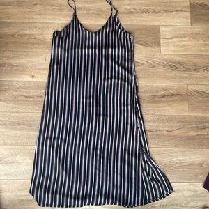 Side slit midi dress